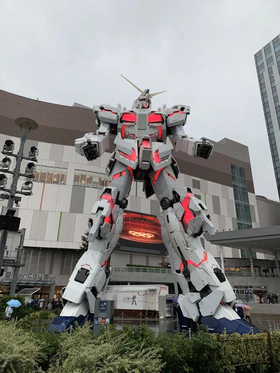 A Gundam statue