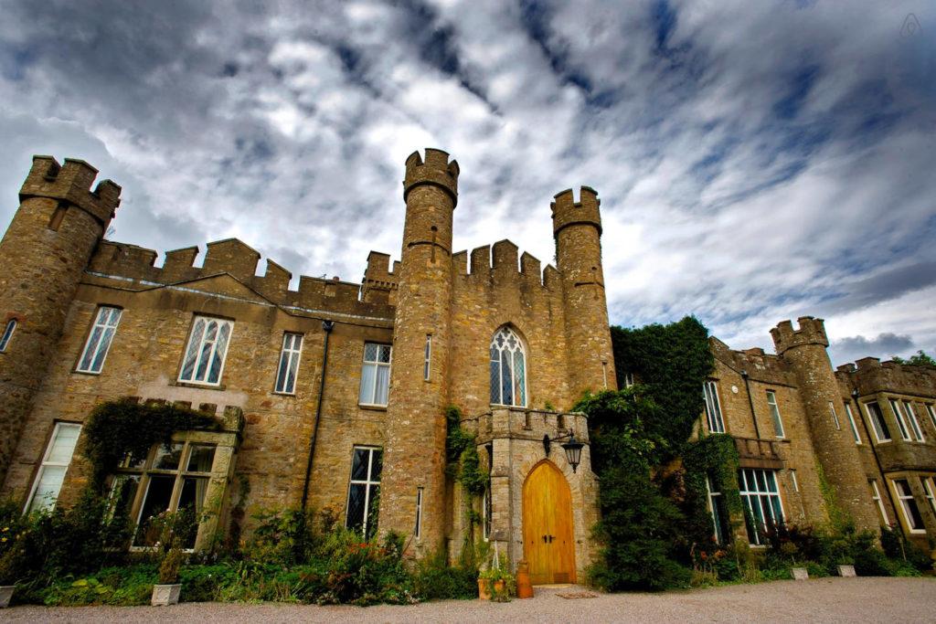Affordable Castle Stays Augill Castle Kirkby Stephen England Medieval Castle Front