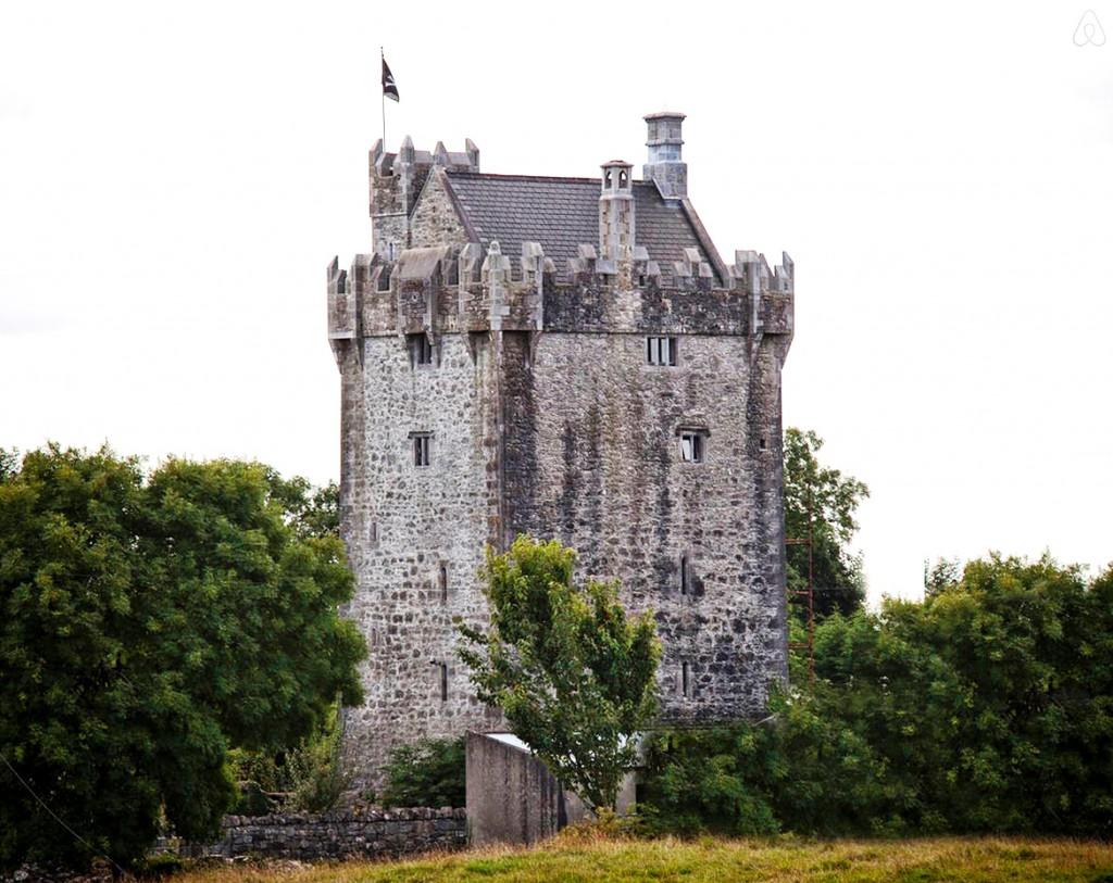 Affordable Castle Stays Caher Castle AirBNB