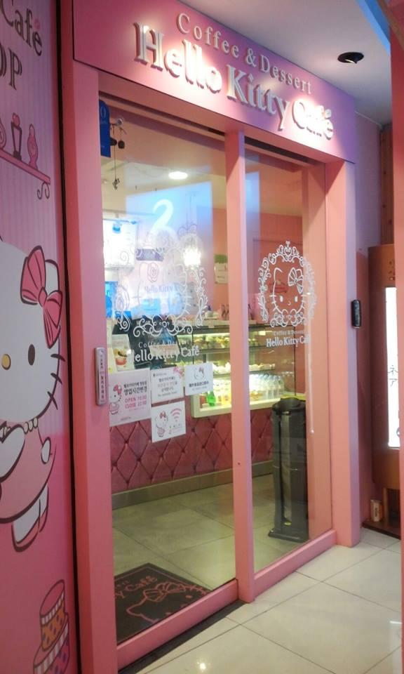 Hello Kitty Cafe Myeongdong Storefront