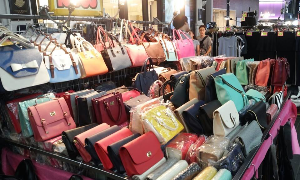 Bags Street Shopping Myeongdong